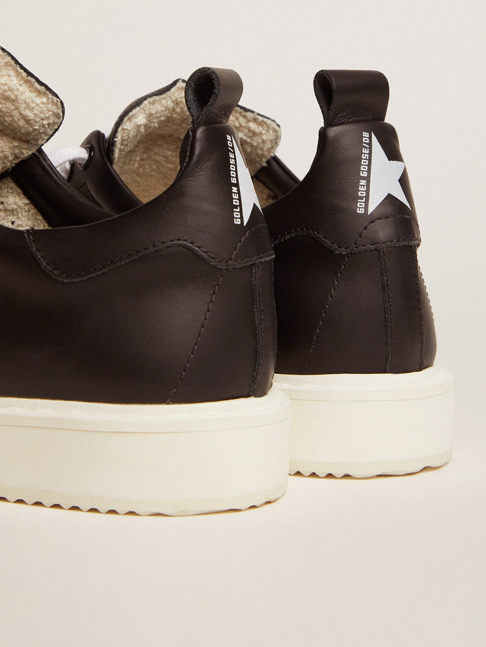 Golden Goose Starter sneakers in total black leather