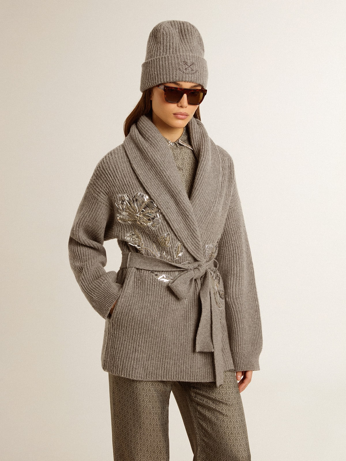 Golden Goose Women's cardigan in gray melange wool with embroidery on the front