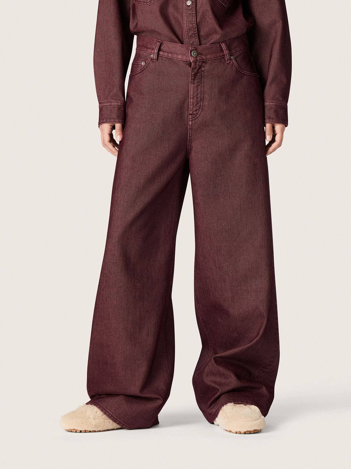 Golden Goose Women's jeans in burgundy denim