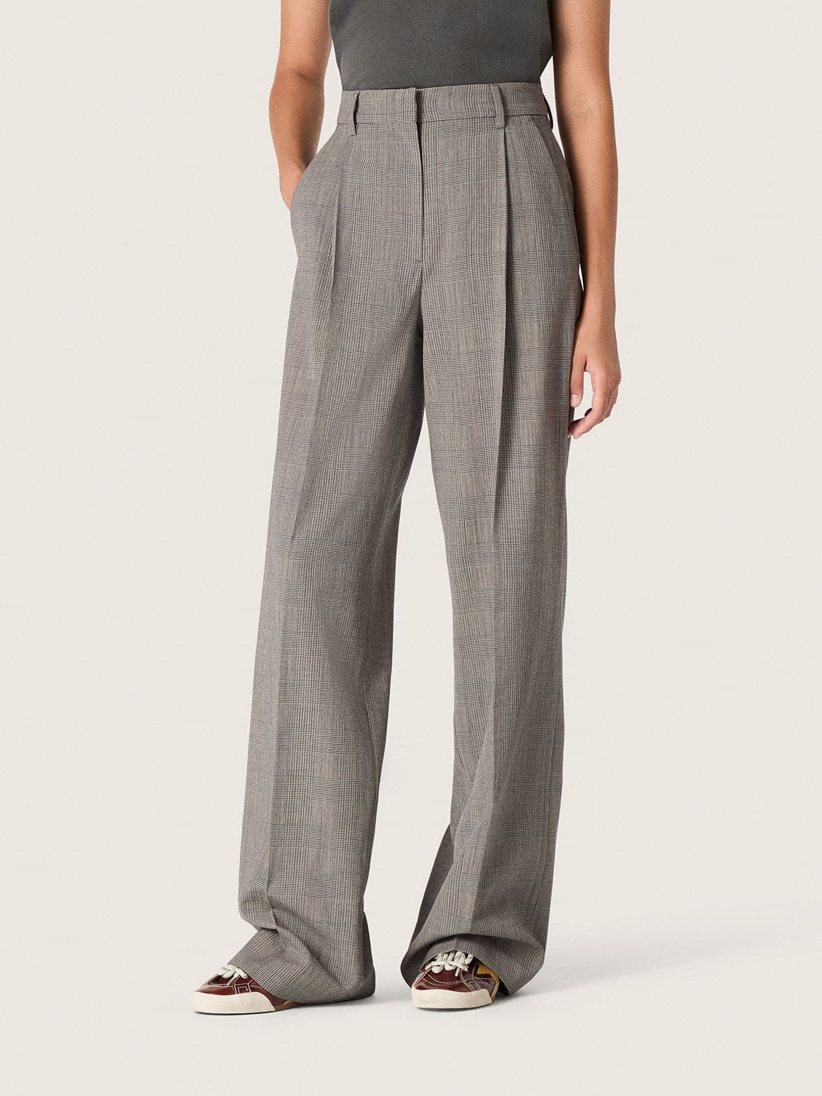 Golden Goose Women’s oversized pants in gray Prince of Wales check