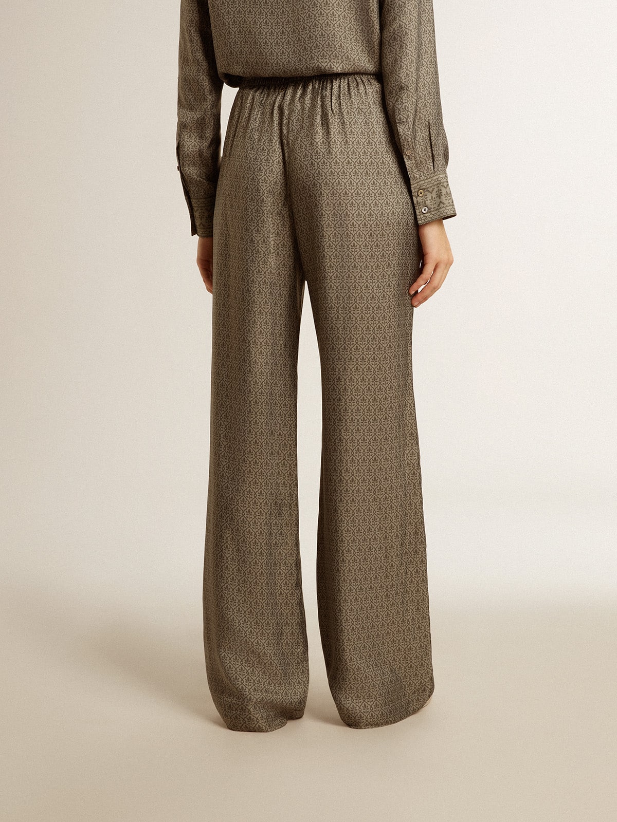 Golden Goose Women's green viscose-blend silk pants with floral pattern