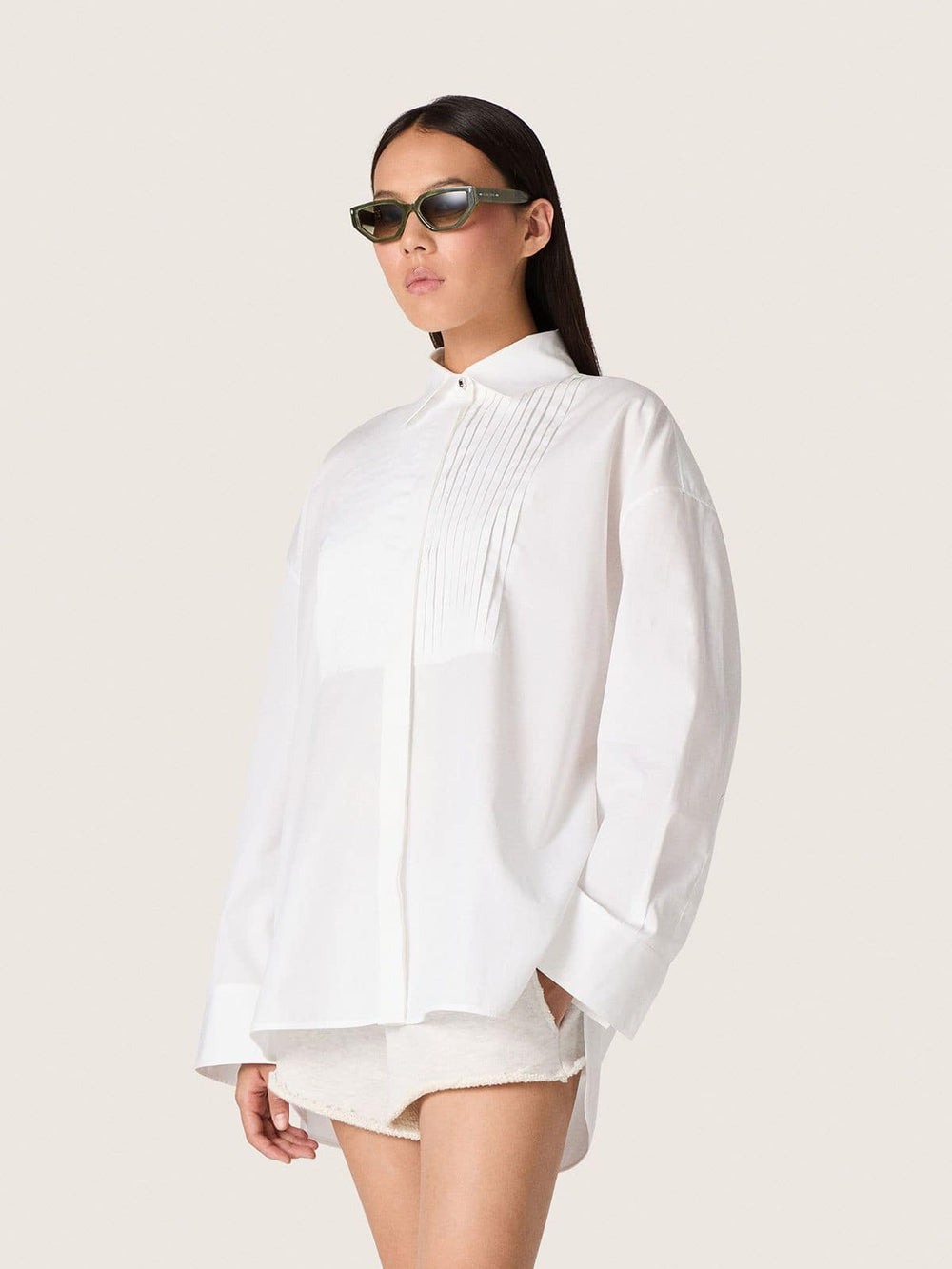 Golden Goose Women's oversized shirt in white cotton with pleated detail and jewel buttons