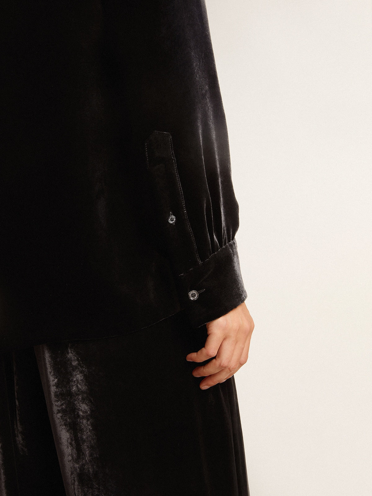 Golden Goose Velvet-effect black shirt with embroidery