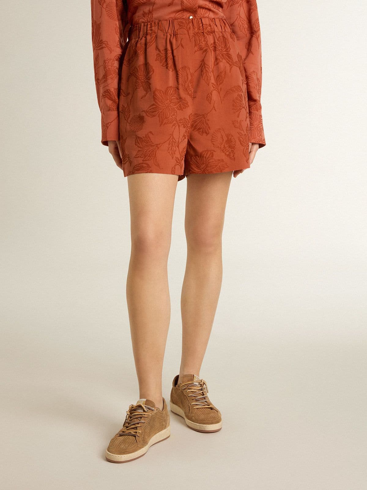 Golden Goose Women's shorts in brick-red jacquard with marine floral pattern