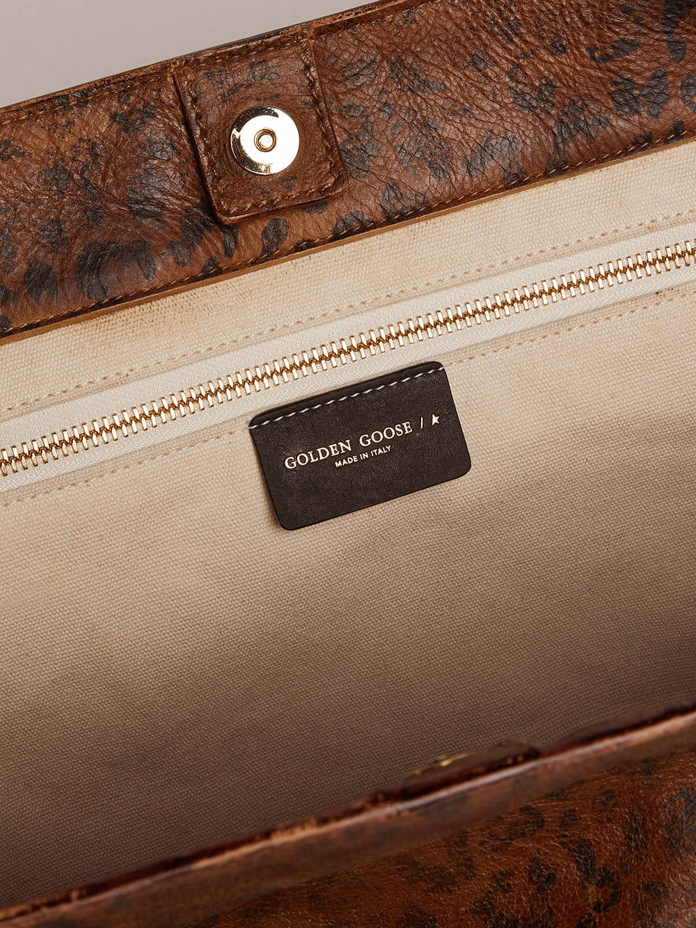 Golden Goose Pasadena Bag in hammered leather with leopard print and contrasting black handles