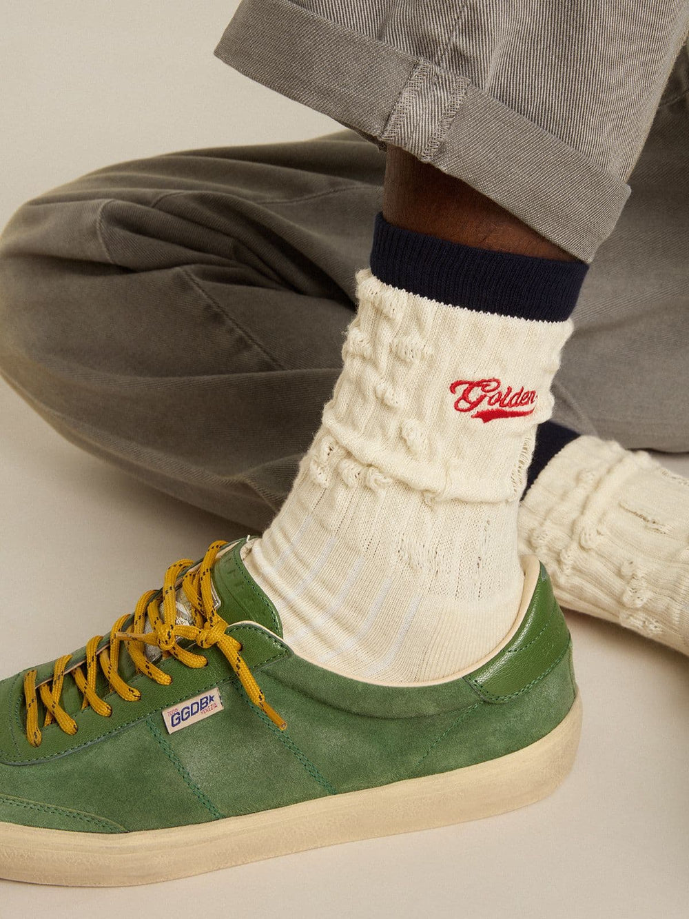 Golden Goose Cream ribbed socks with navy blue details and red logo