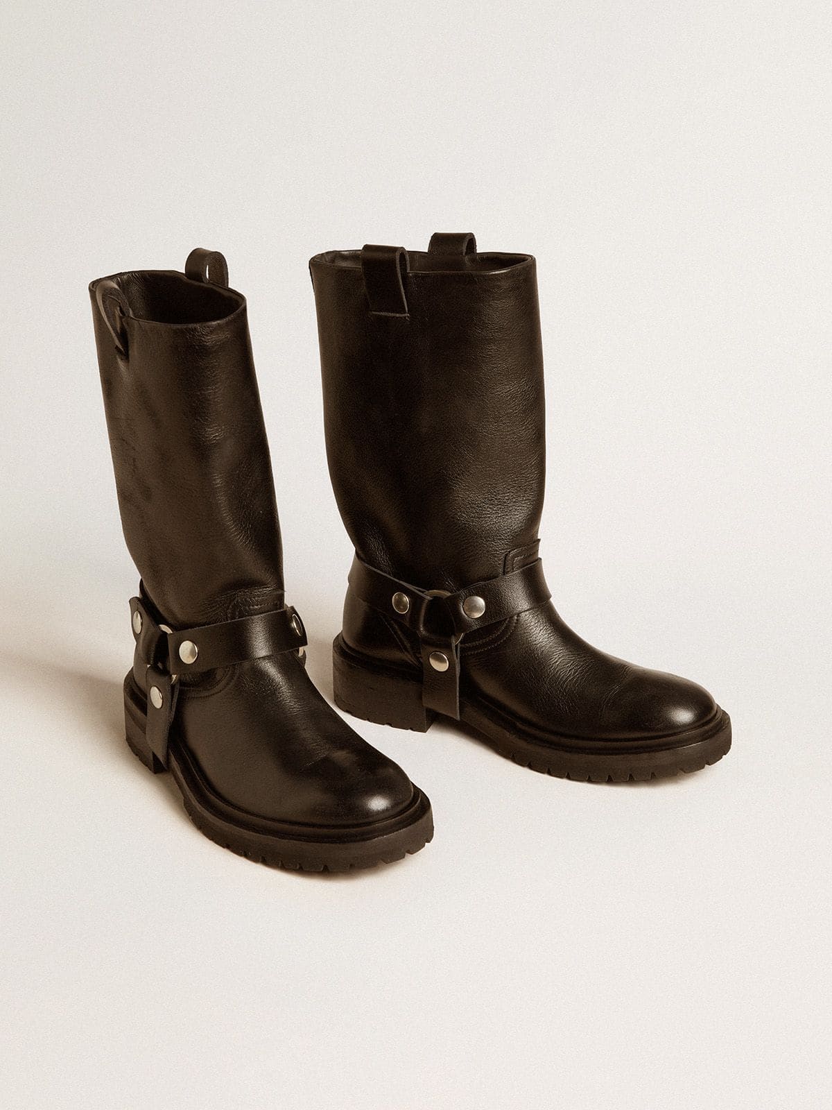 Golden Goose Kurt boots in glossy black leather with silver-colored buckle and studs