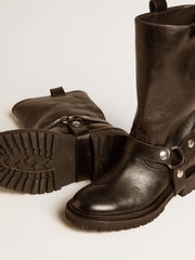 Golden Goose Kurt boots in glossy black leather with silver-colored buckle and studs