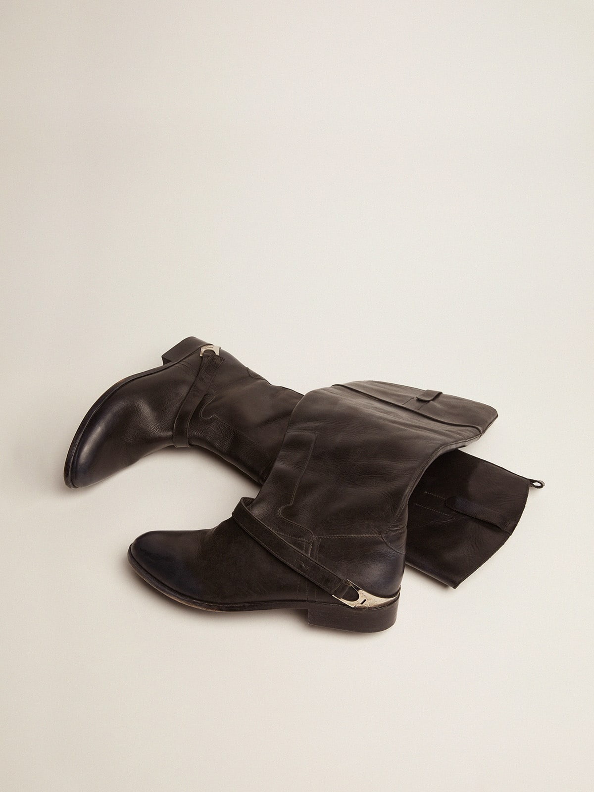 Golden Goose Women's black leather boots with clamp on the heel