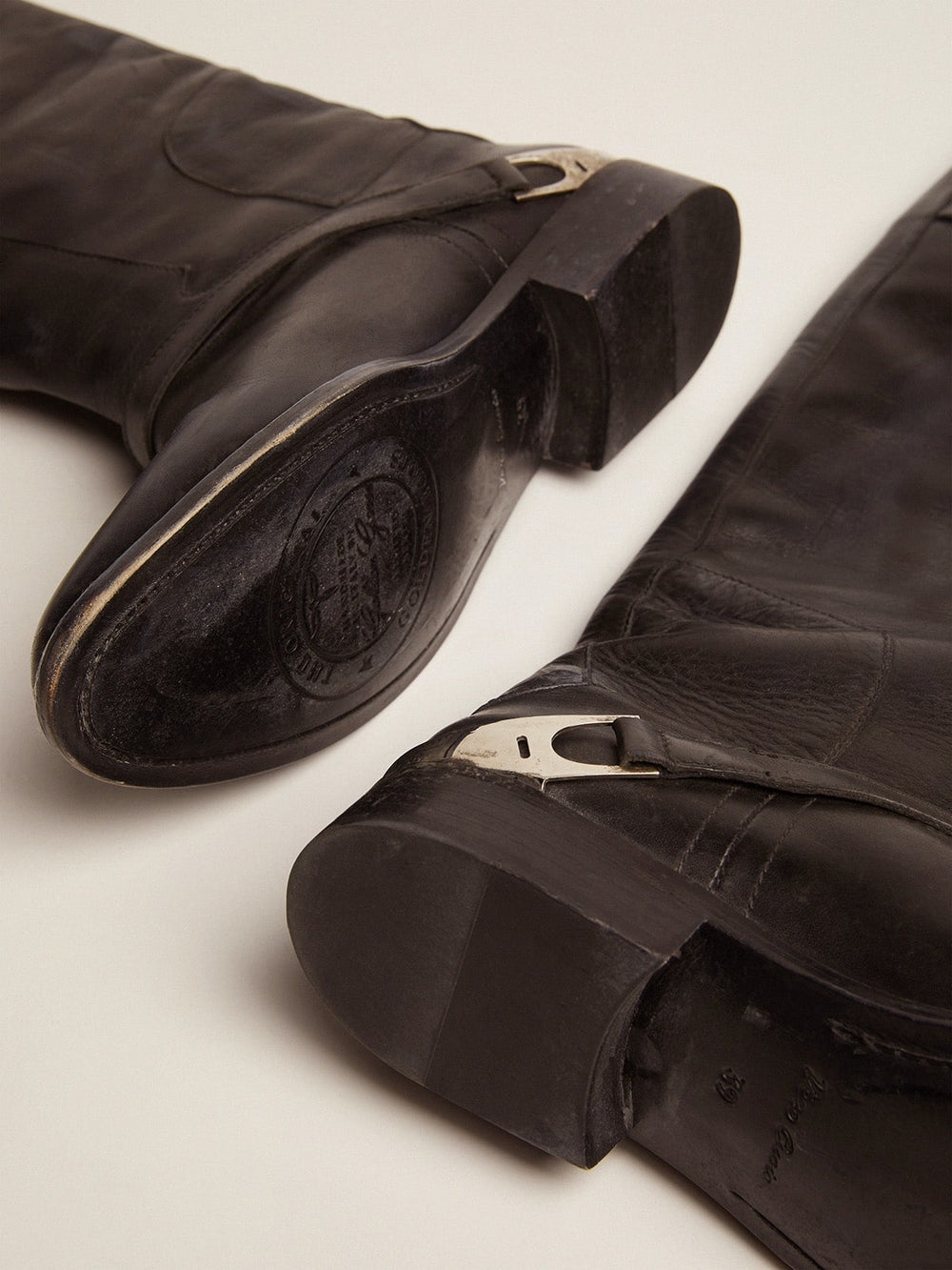 Golden Goose Women's black leather boots with clamp on the heel