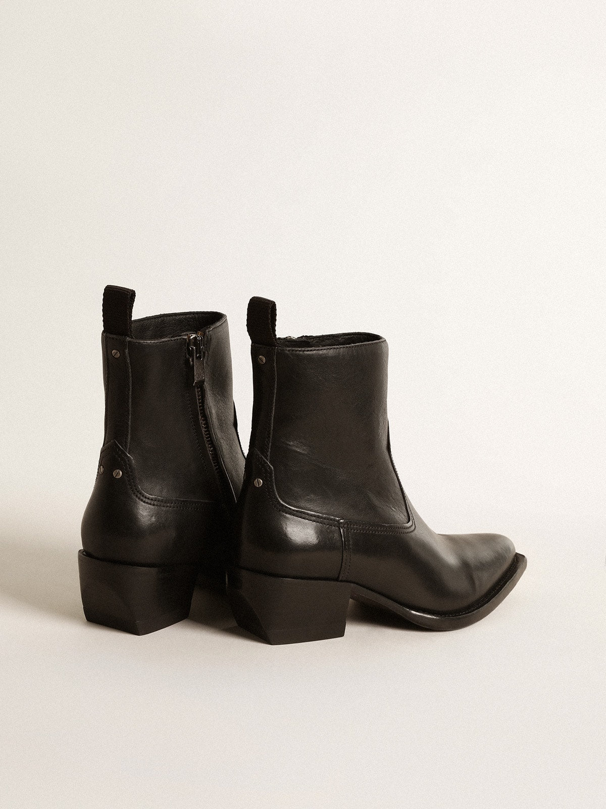 Golden Goose Women’s Debbie boots in black leather