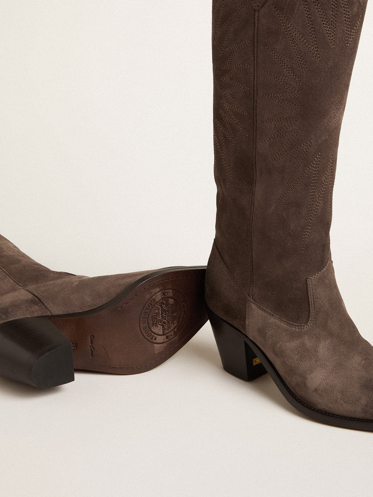 Golden Goose Wish Star boots in dark brown suede with tone-on-tone inlay star