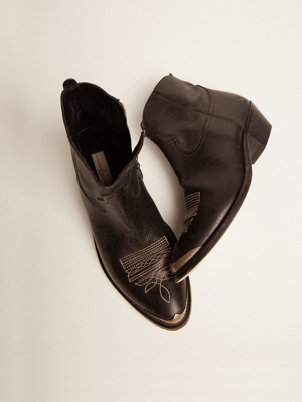 Golden Goose Young ankle boots in black leather with sand-colored embroidery