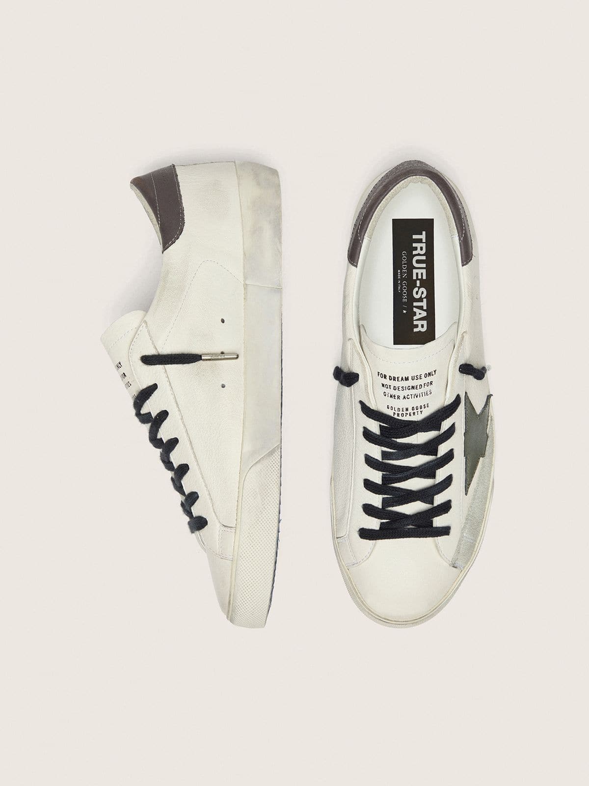 Golden Goose Men's Super-Star in nappa with green leather star and gray leather heel tab