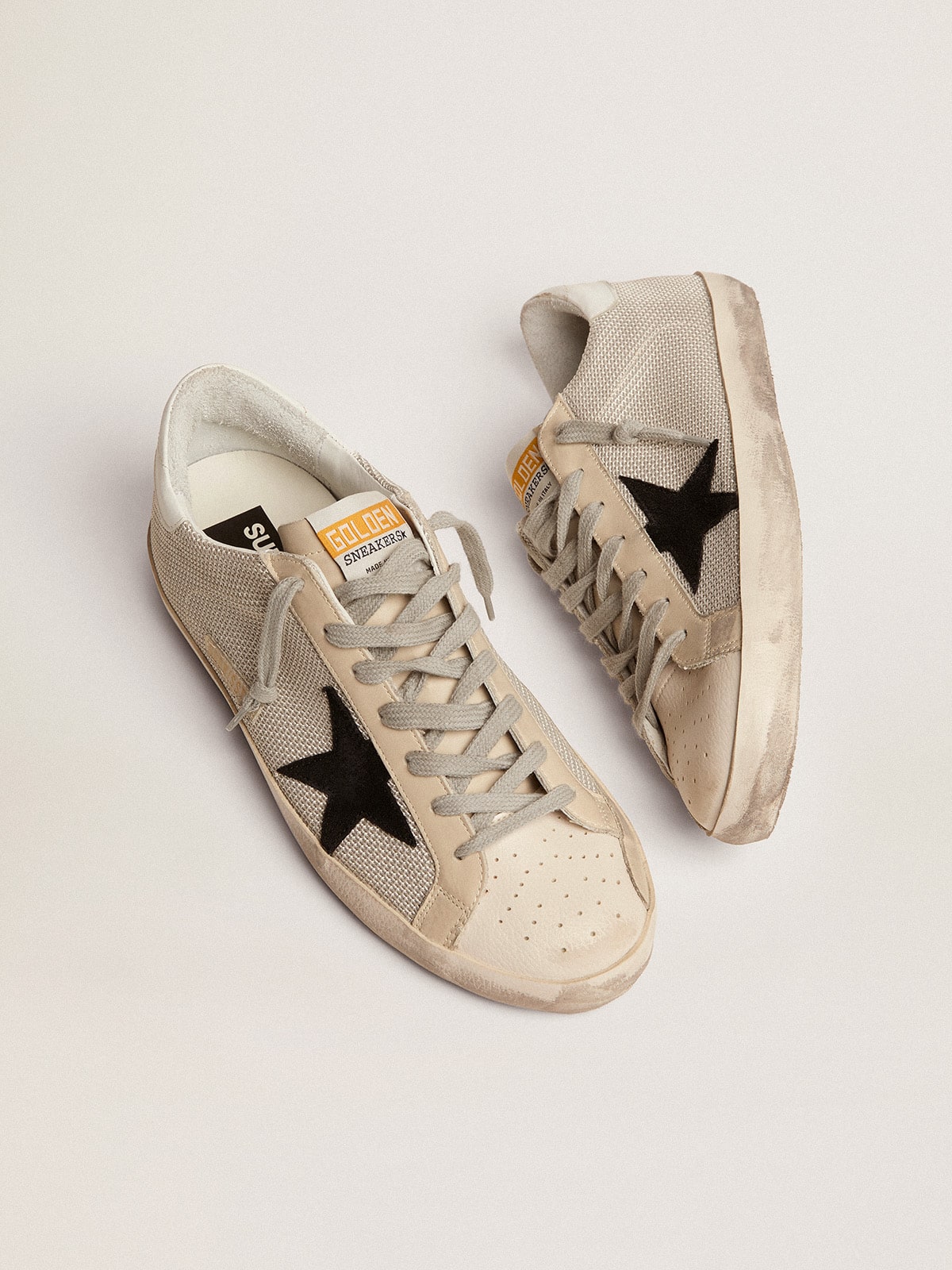 Golden Goose Men's Super-Star in leather with black star