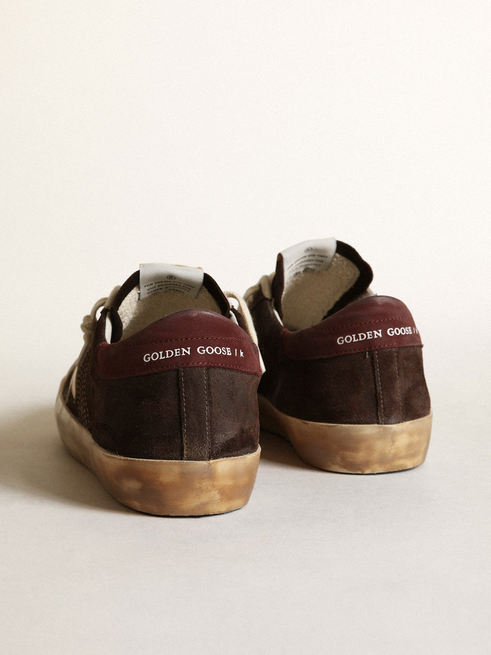 Golden Goose Men's Super-Star Penstar in brown suede with a platinum star