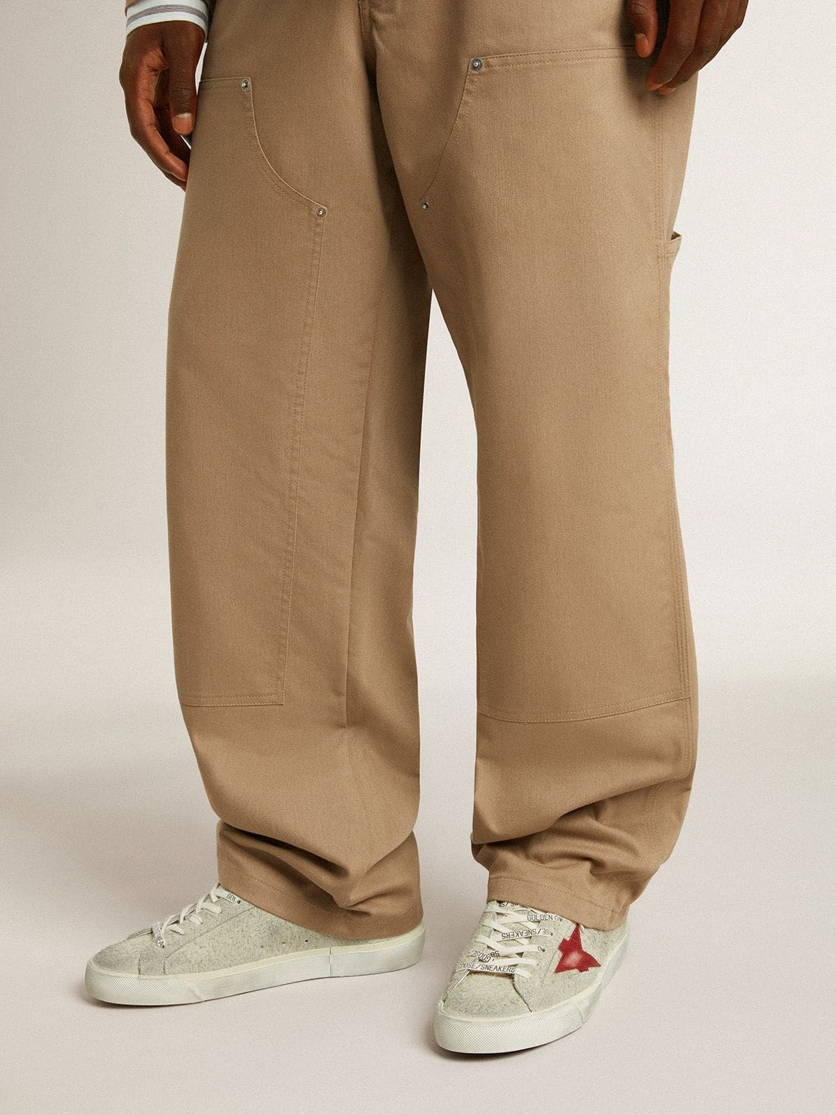 Golden Goose Men's Super-Star LTD in gray suede with red leather star