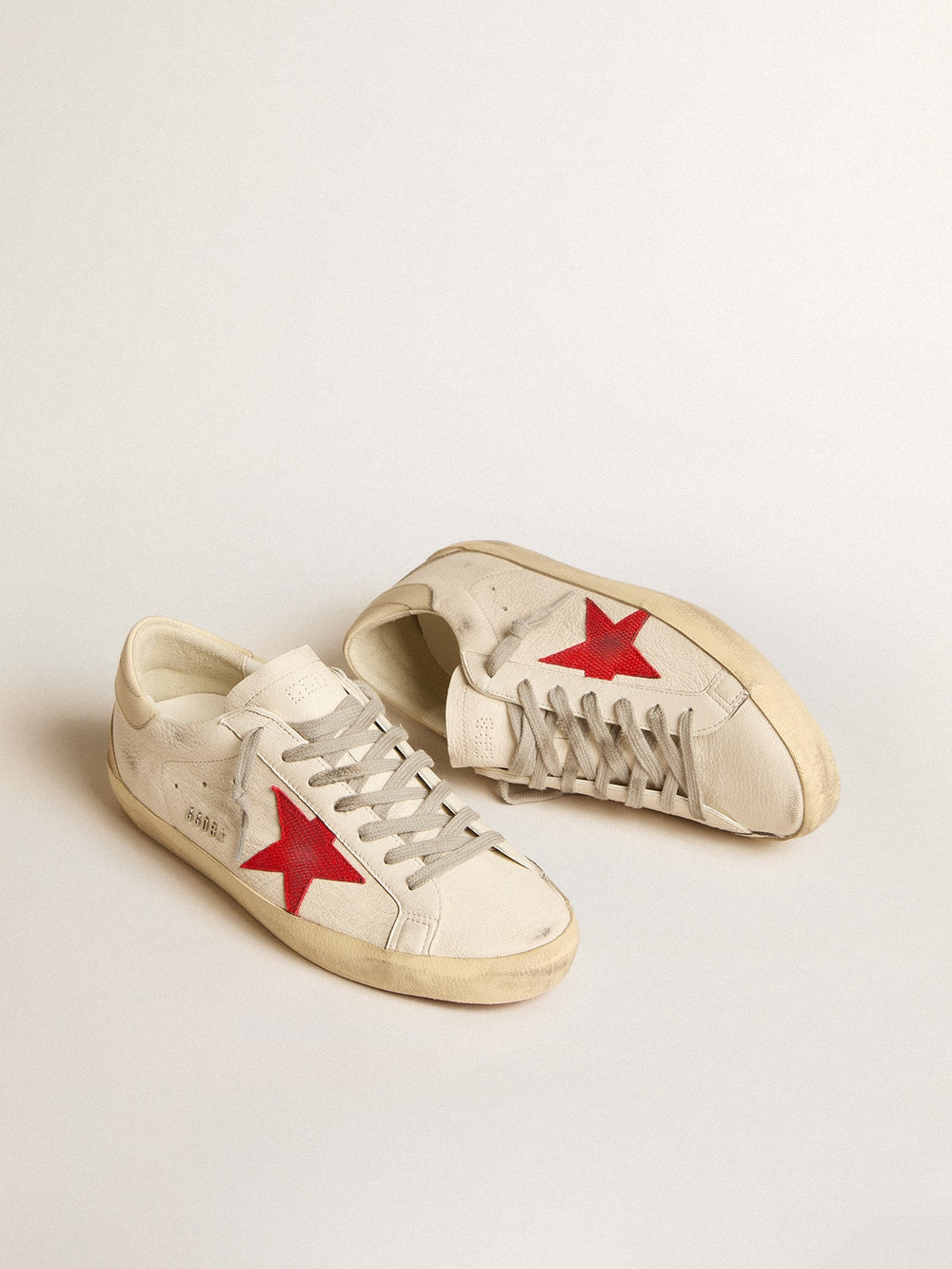 Golden Goose Men's Super-Star in nappa with red star and cream leather heel tab