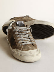 Golden Goose Super-Star  in military-green suede with screen-printed star