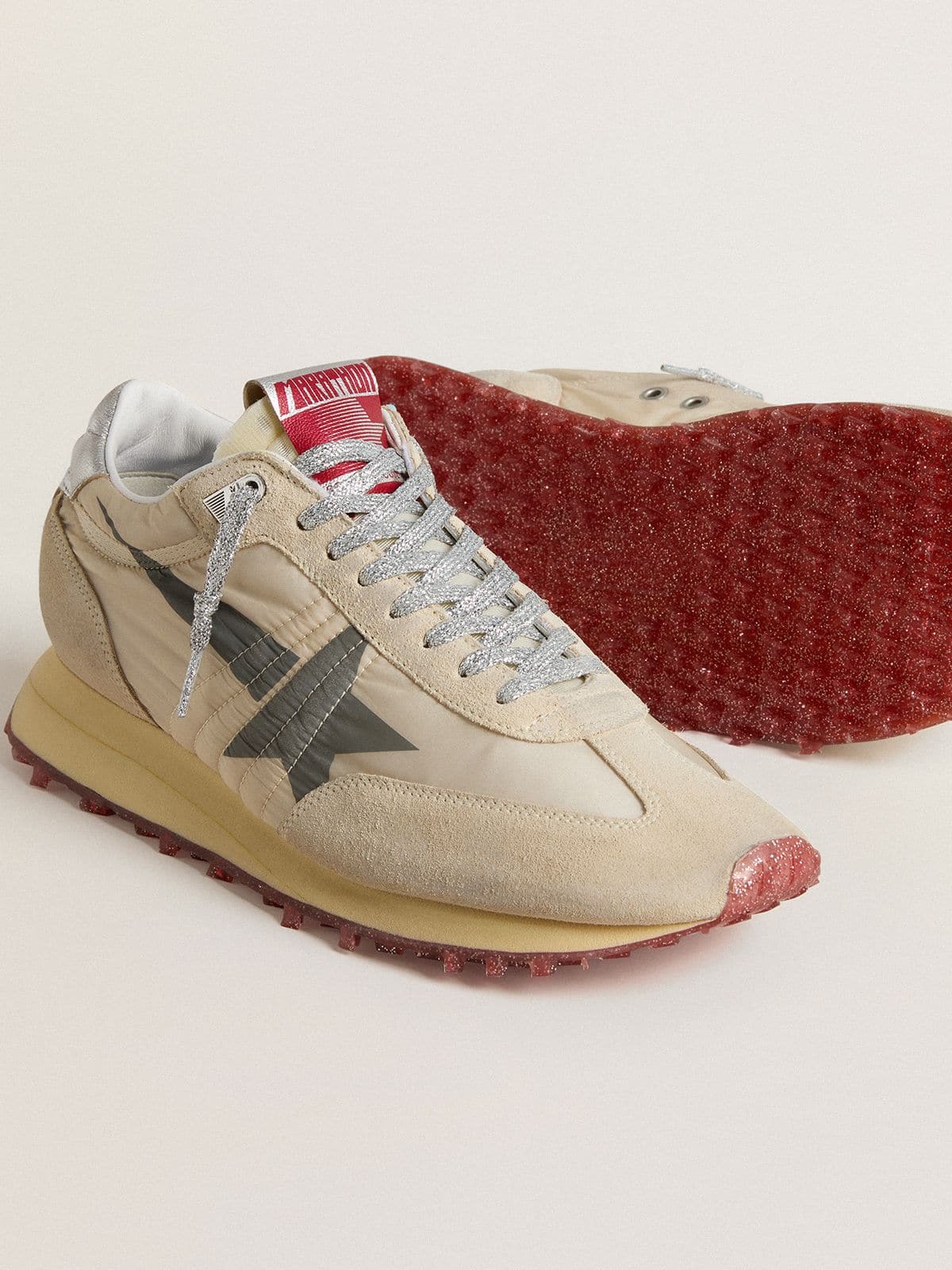 Golden Goose Men’s Marathon with beige nylon upper and gray star