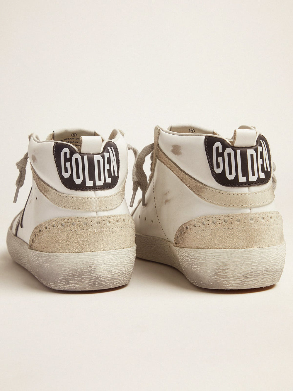 Golden Goose Men's Mid Star white with black star