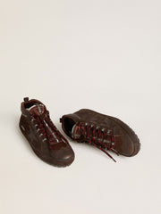 Golden Goose Men's Mid Star Ski in brown suede with leather star and suede heel tab