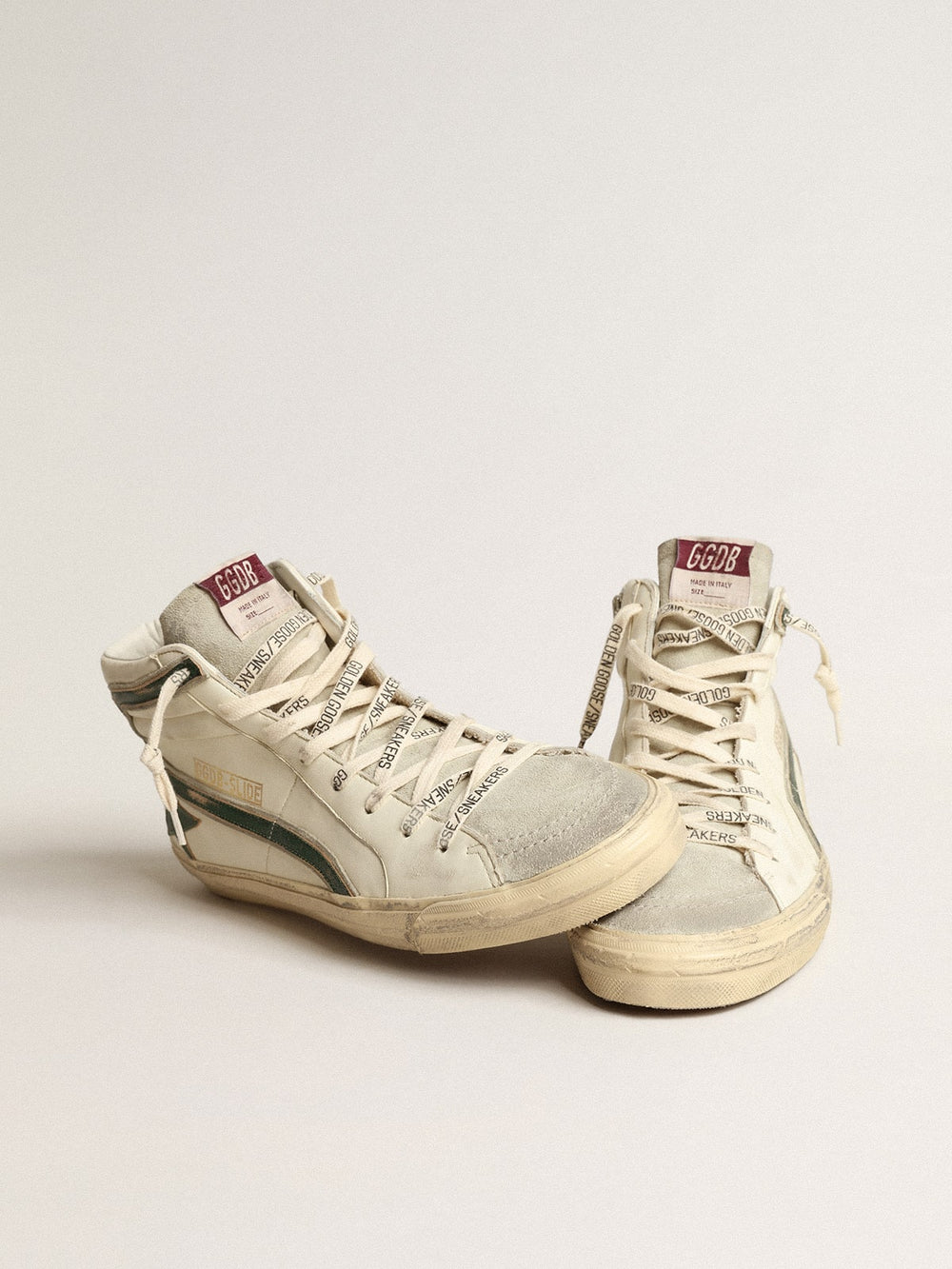 Golden Goose Slide in beige nappa with green laminated leather star and flash
