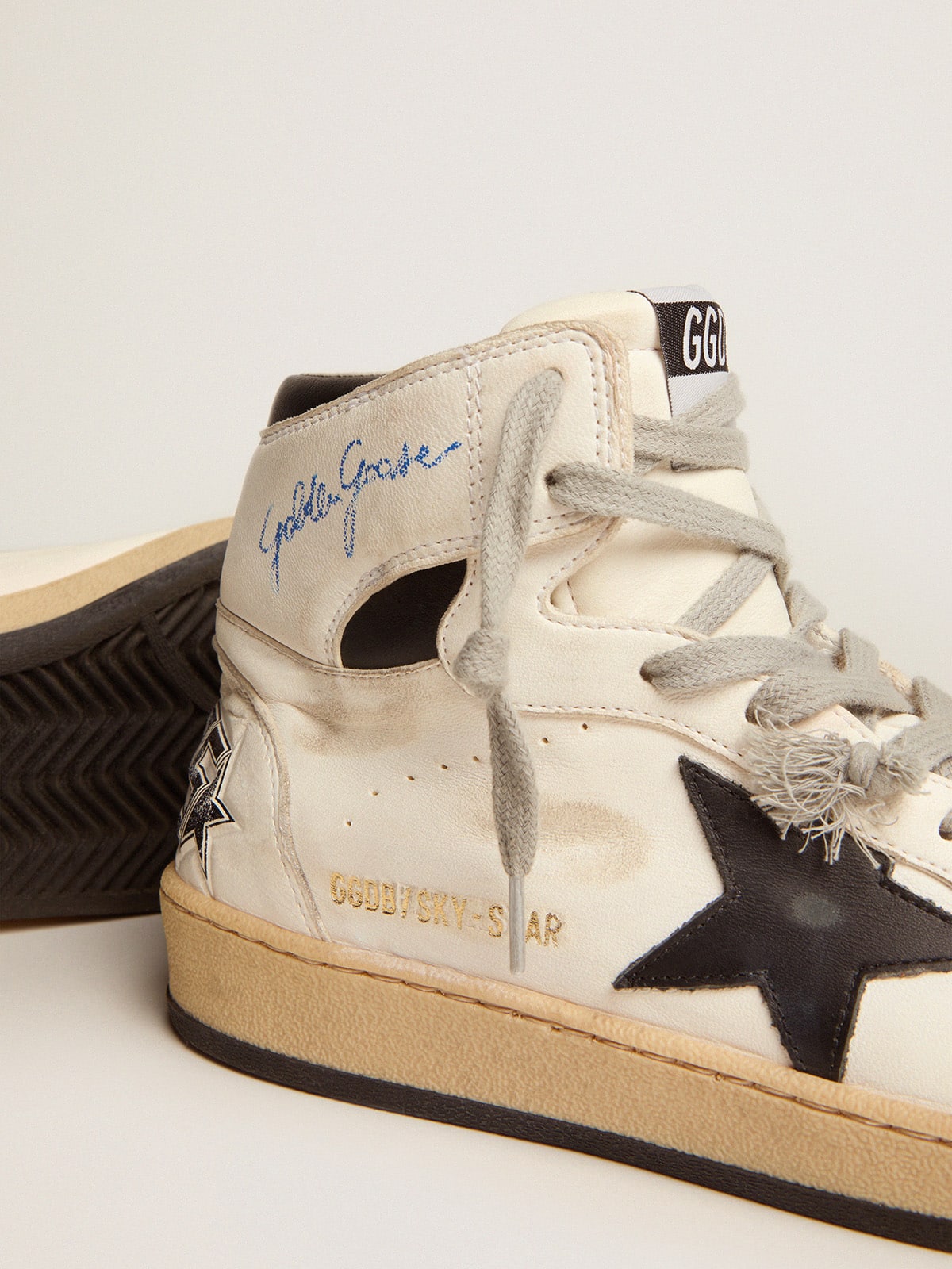 Golden Goose Sky-Star in white leather with black leather star