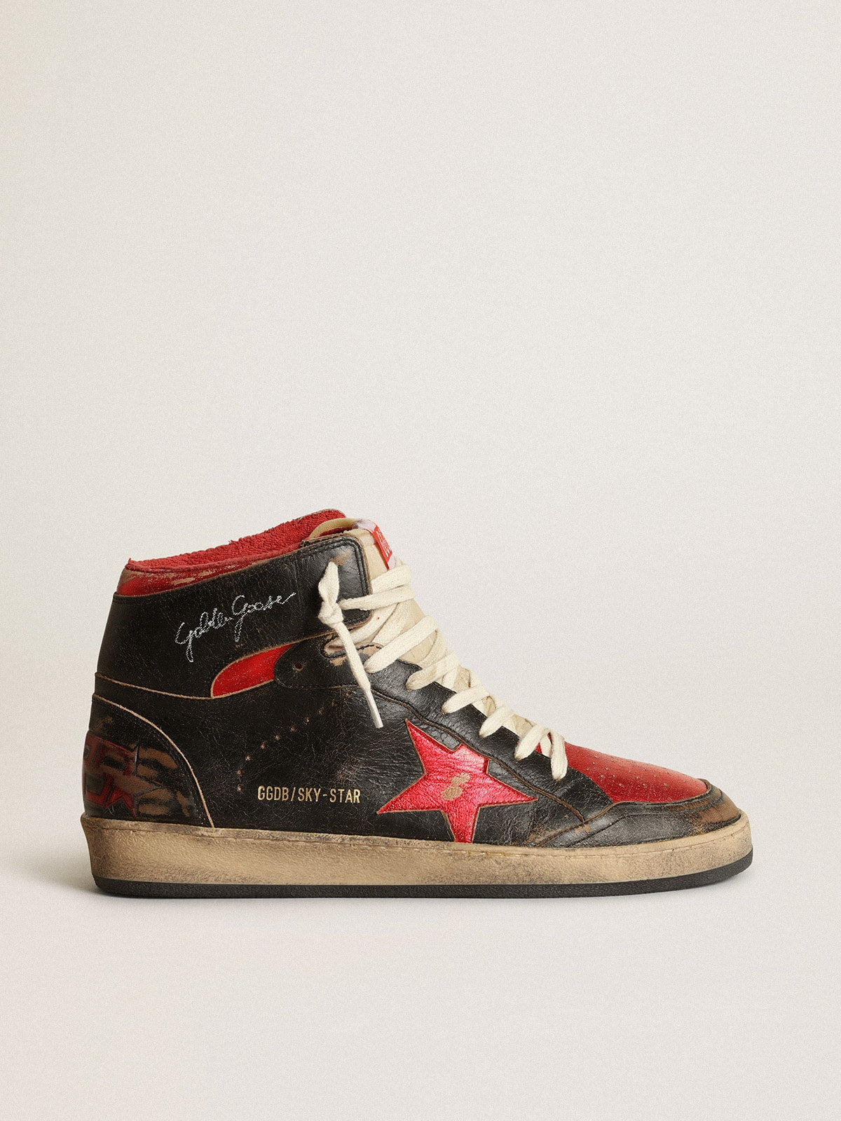 Golden Goose Men's Sky-Star in glossy black leather with red star