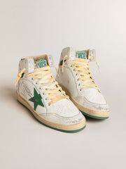 Golden Goose Sky-Star in white leather with green leather star
