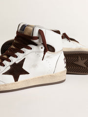 Golden Goose Men’s Sky-Star in white nappa leather with a chocolate suede star