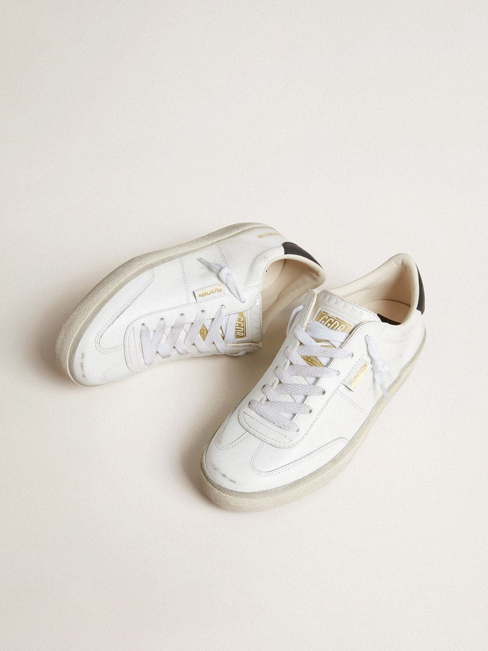 Golden Goose Men's Soul Star in white leather with black leather heel tab