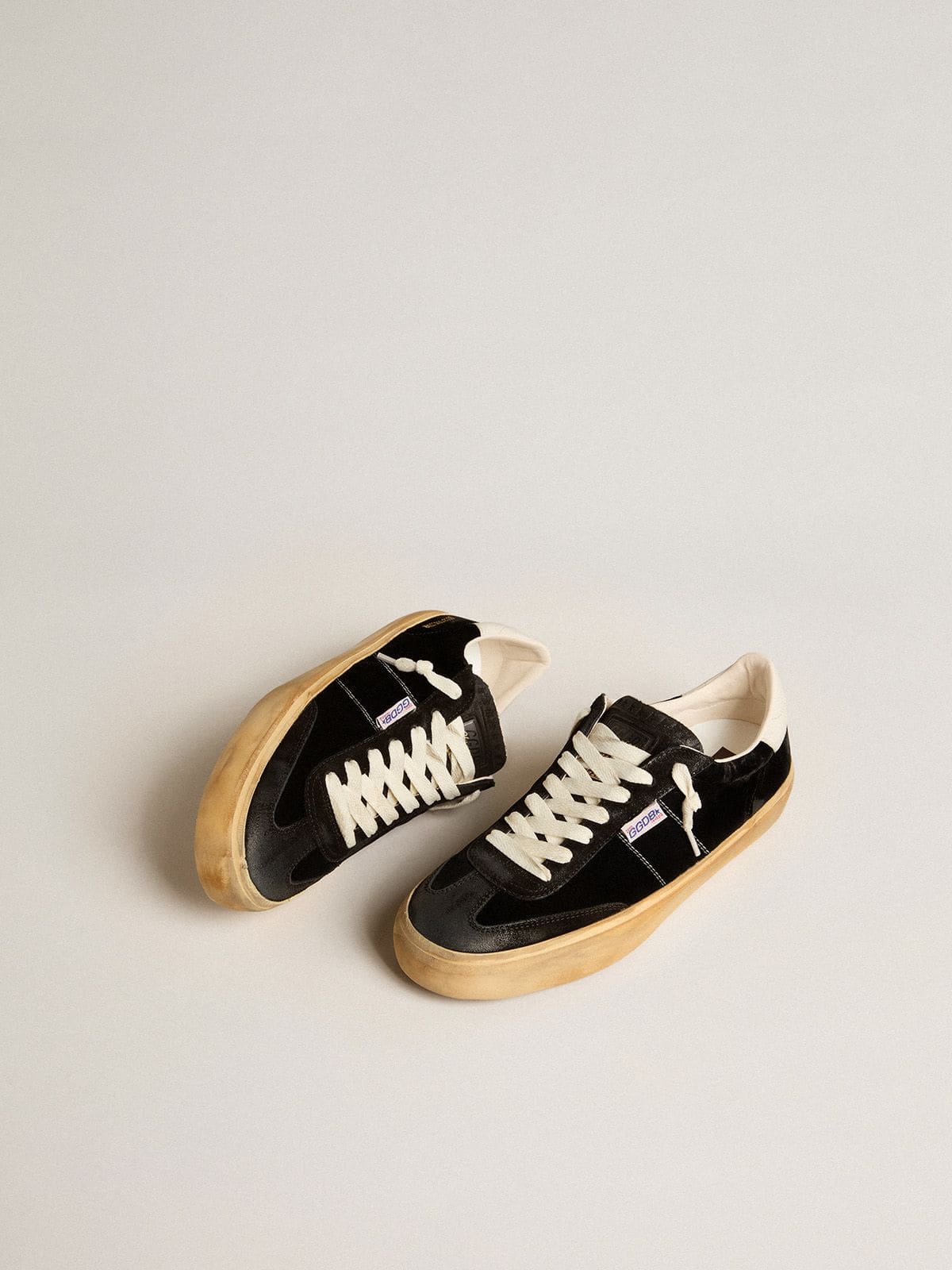 Golden Goose Men's Soul Star in black velvet with white leather heel tab