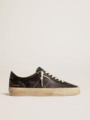 Golden Goose Men’s Soul Star in black bio-based nappa
