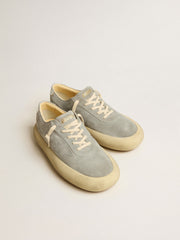 Golden Goose Men's Space-Star shoes in ice-gray suede with perforated star