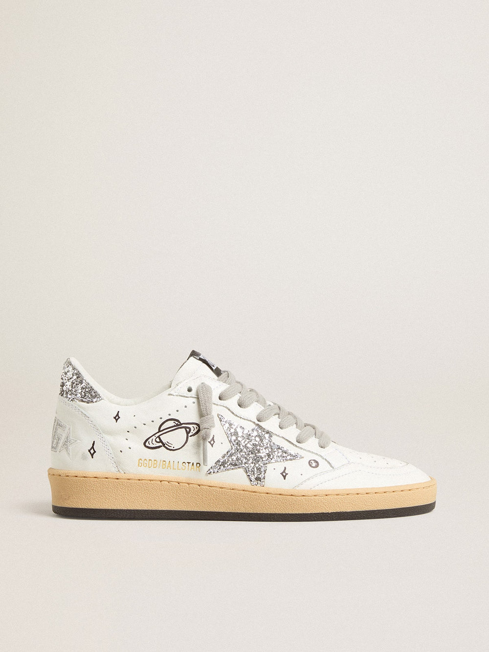 Golden Goose Men’s Ball Star Wishes in nappa leather with glitter star and heel tab