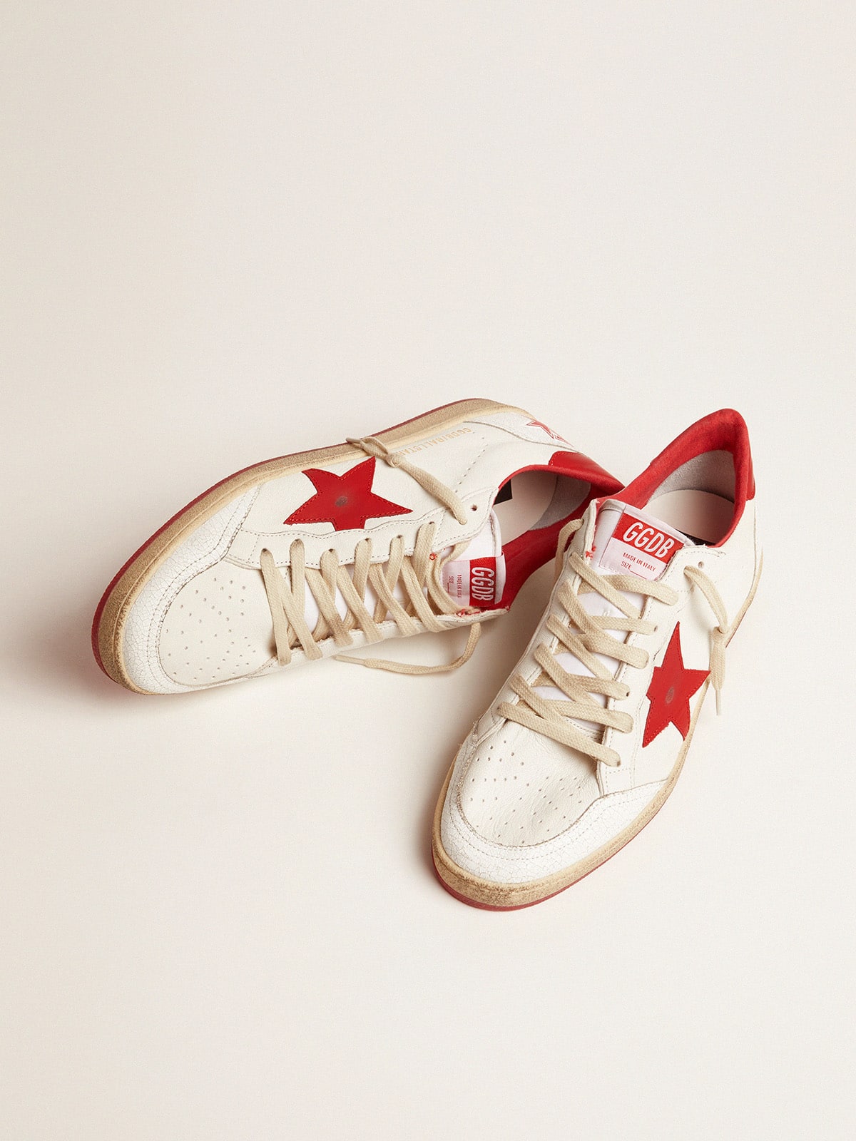 Golden Goose Men's Ball Star in white leather