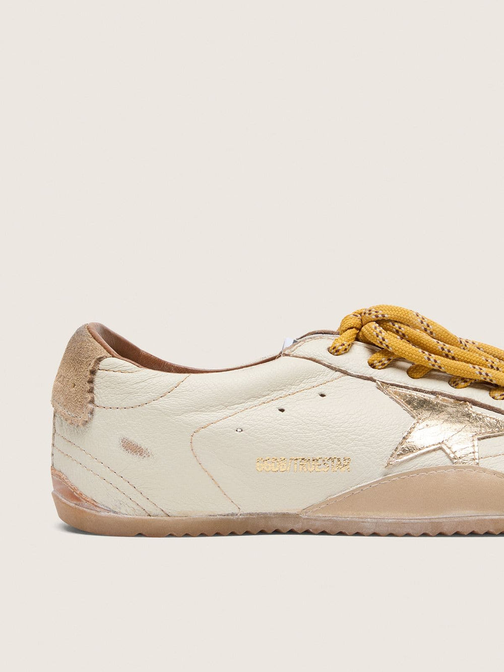 Golden Goose Men's True-Star in white nappa leather with gold foiled leather star and beige suede heel tab