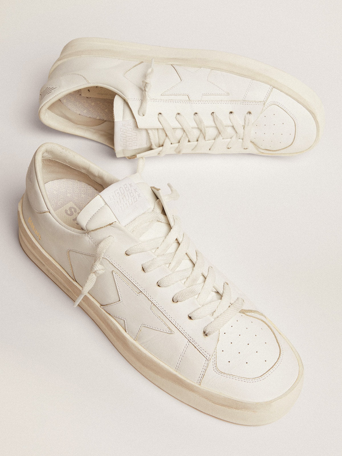 Golden Goose Men's Stardan in white leather