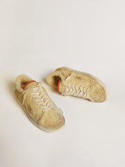 Golden Goose Stardan in beige suede with leather heel tab and shearling lining
