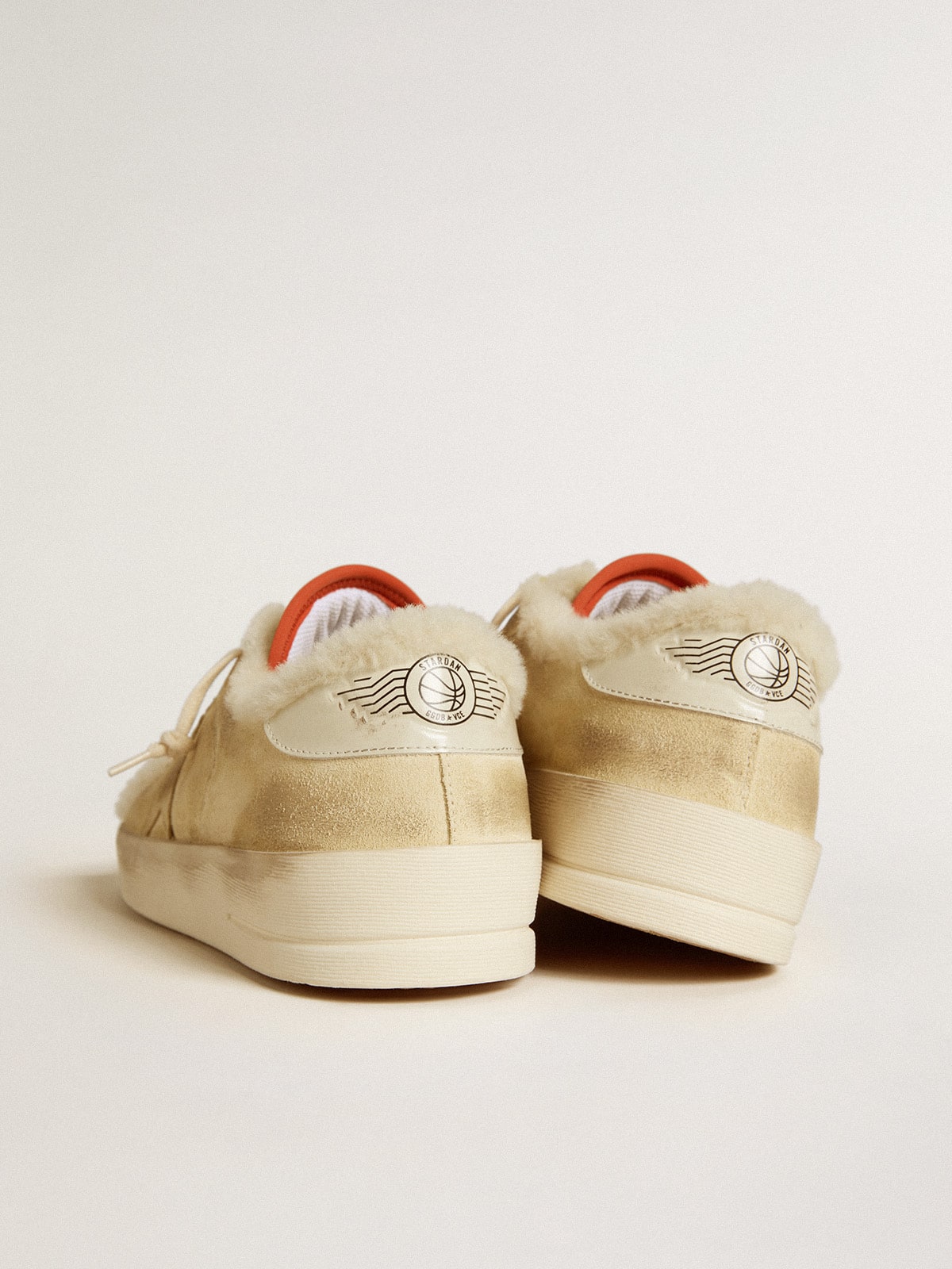 Golden Goose Stardan in beige suede with leather heel tab and shearling lining