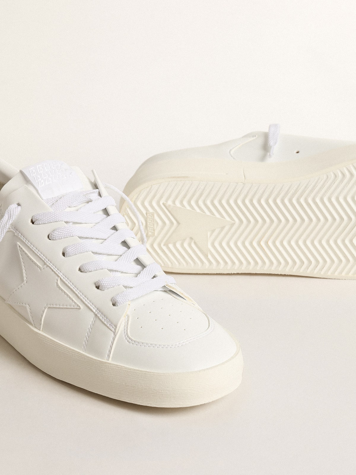 Golden Goose Men’s bio-based Stardan with white star and heel tab