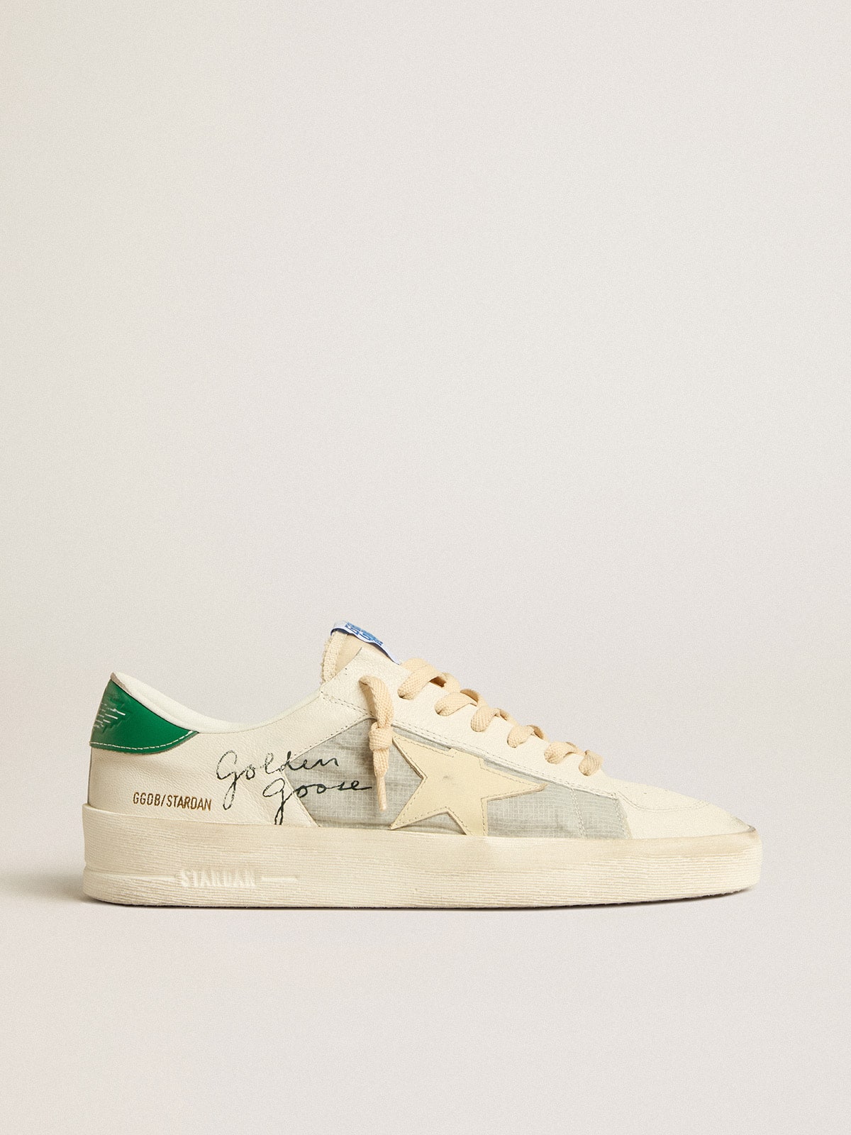 Golden Goose Stardan in white nappa leather with cream-colored leather star