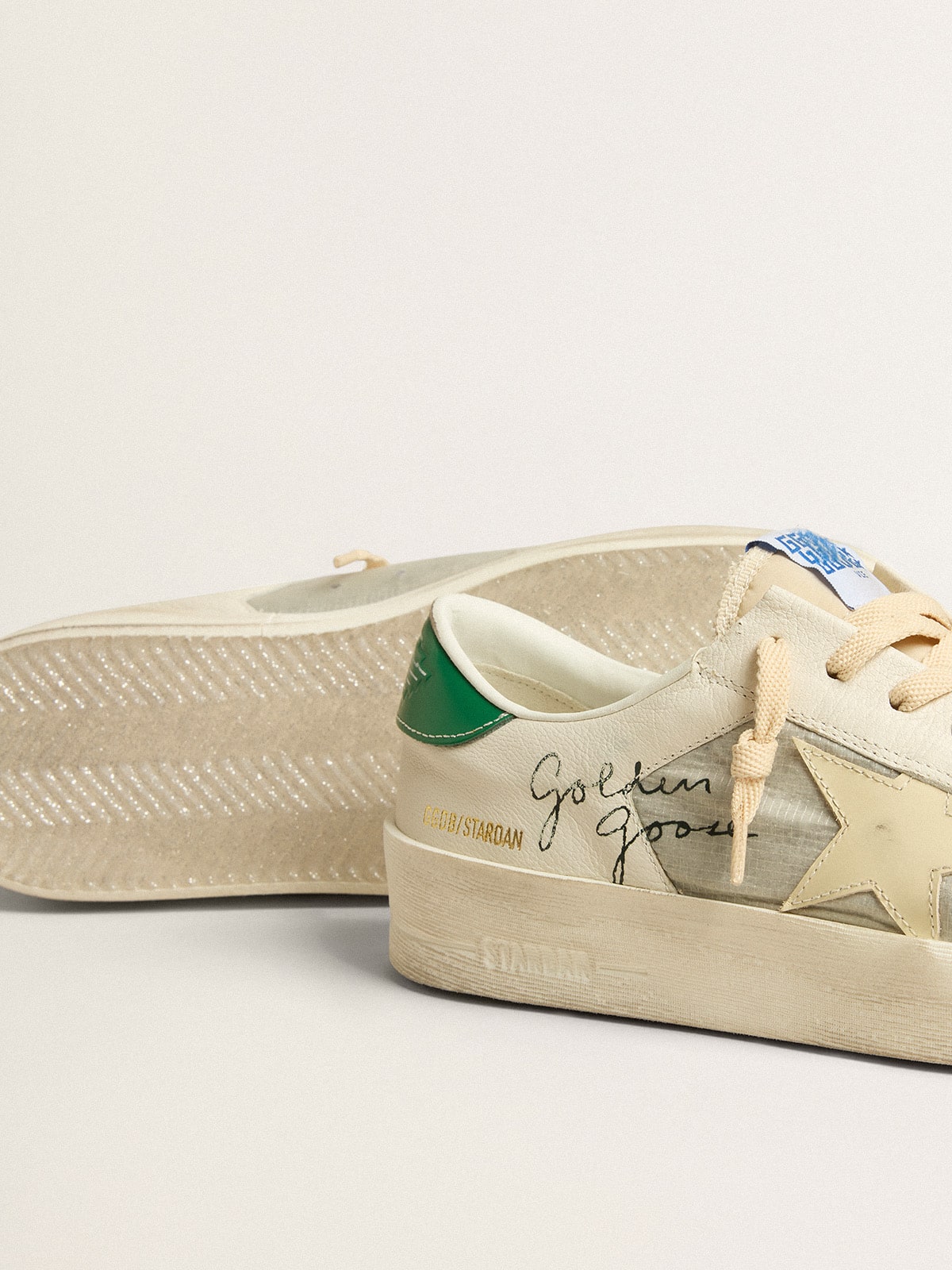 Golden Goose Stardan in white nappa leather with cream-colored leather star