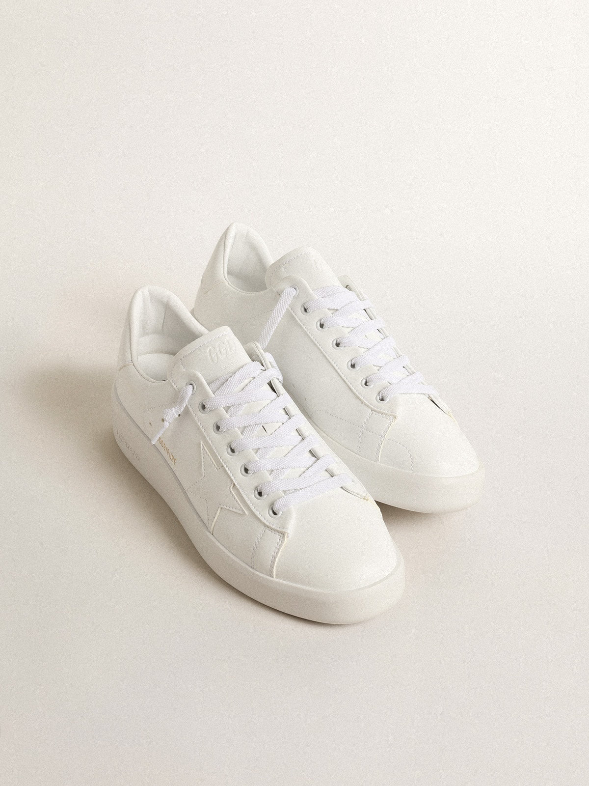 Golden Goose Men’s bio-based Purestar with white star and heel tab