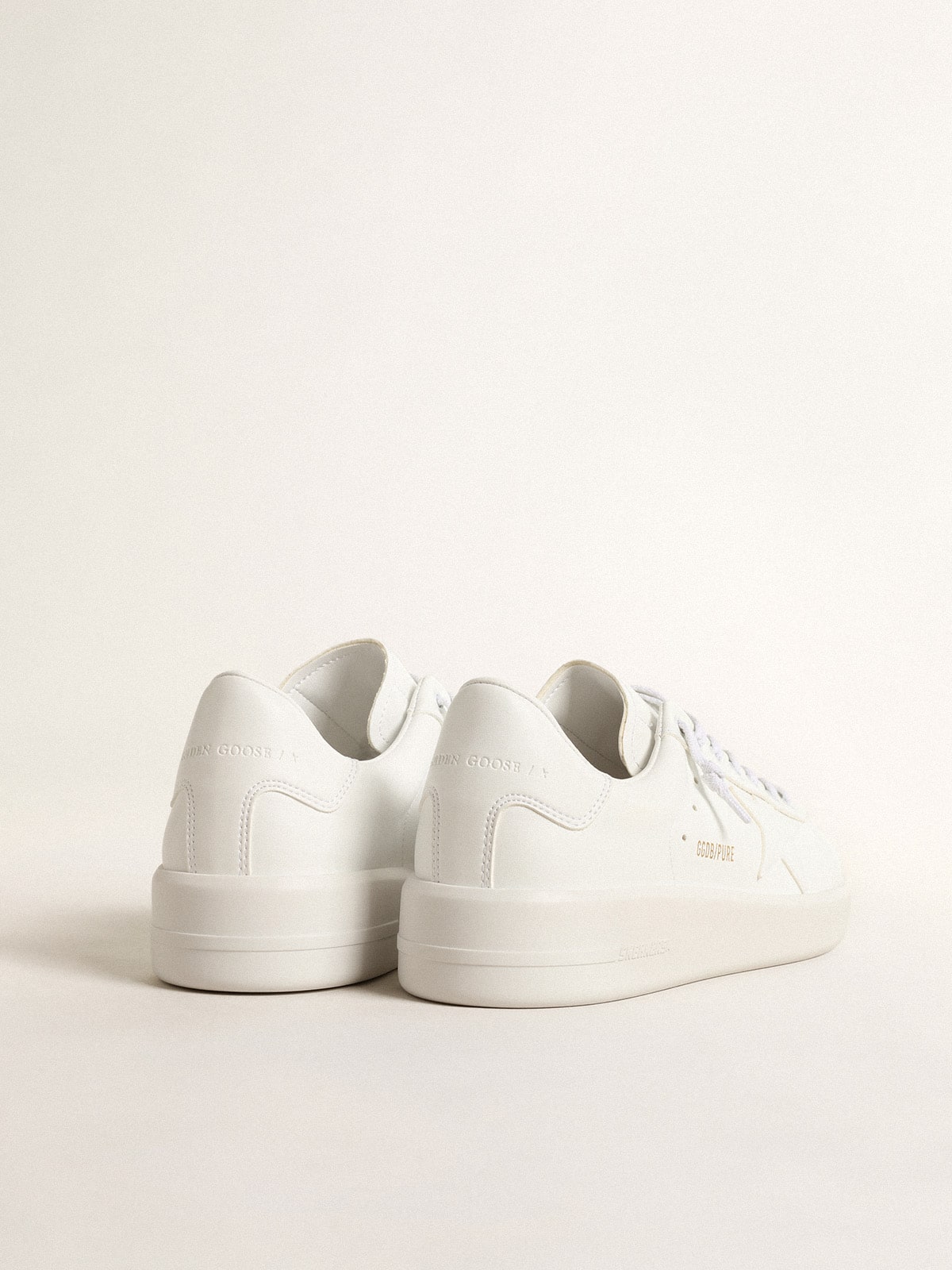Golden Goose Men’s bio-based Purestar with white star and heel tab