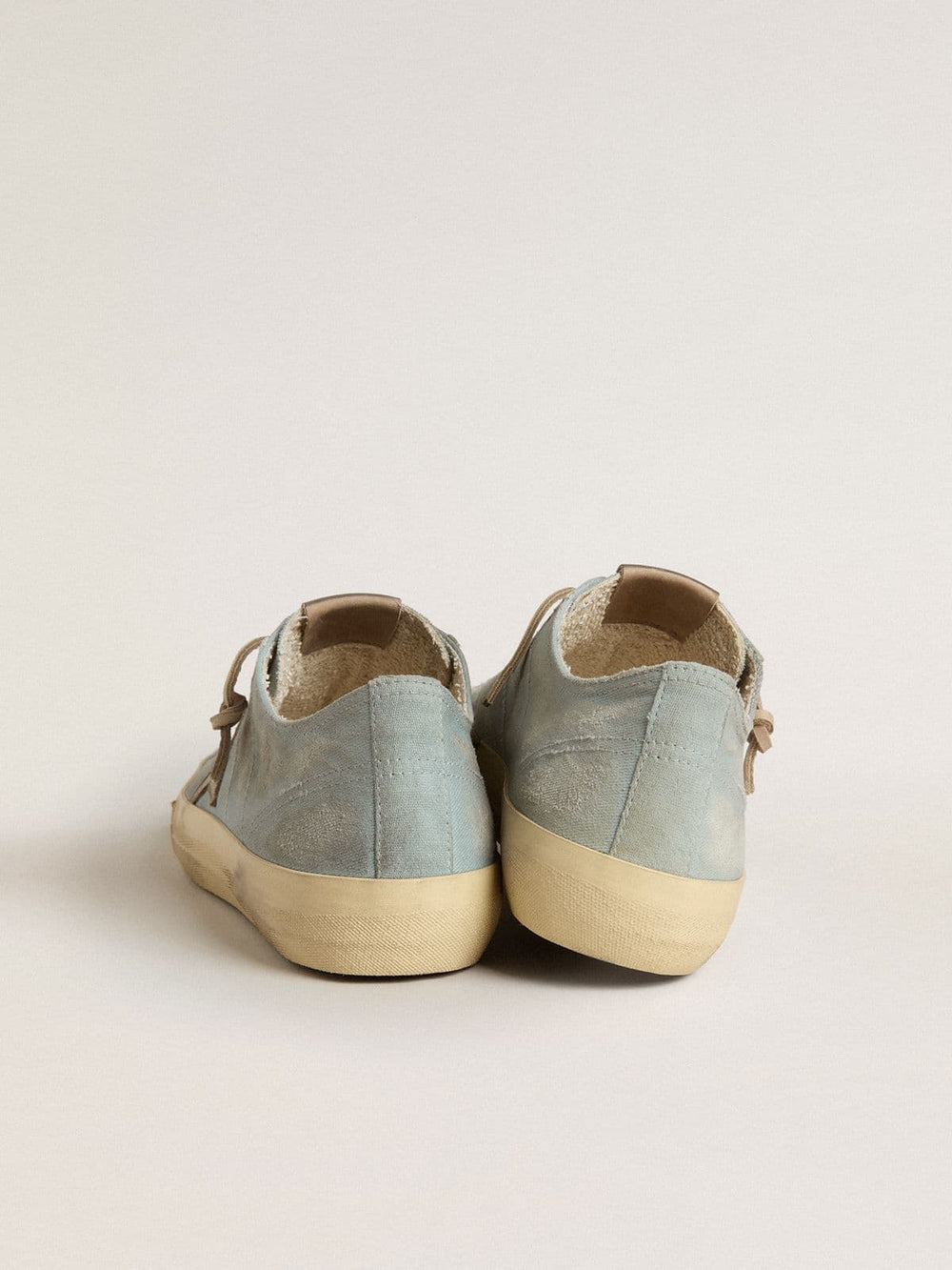 Golden Goose Men's V-Star in light blue canvas with dove-gray leather star