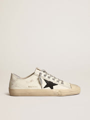 Golden Goose V-Star in nappa leather with black nubuck leather star
