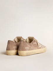 Golden Goose Men's V-Star in dove-gray suede with light gray leather star