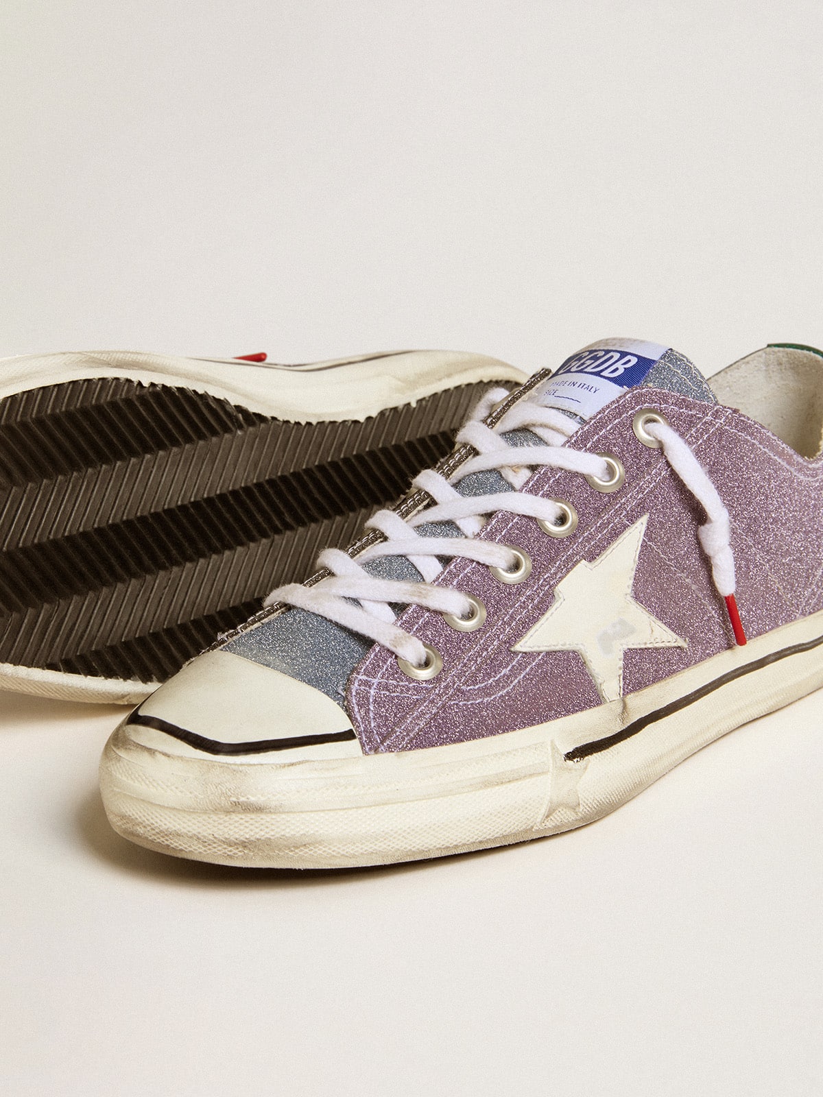 Golden Goose Men’s V-Star LAB in lilac leather and glitter with white star and silver glitter tongue